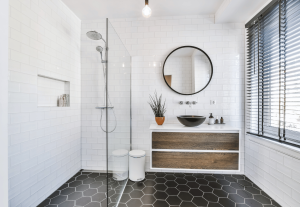Comment Artérieur transforme votre salle de bains en un espace bien-être à La Rochelle