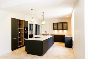 Cuisine noire, blanche ou bois 2